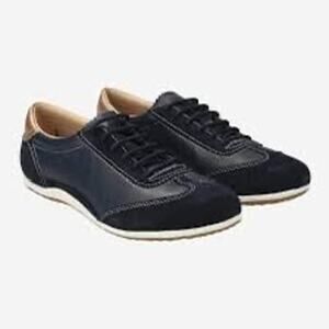 Geox Women's D Vega A Trainers Navy and Gold Leather Slim Line Comfort Sneaker